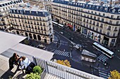Frankreich, Paris, Boulevard Haussman, Caféterrasse des Kaufhauses Le Printemps Haussmann