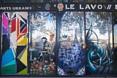 Frankreich, Paris, Boulevard du General d'Armee Jean Simon, Graffiti-Fenster, Straßenkunst