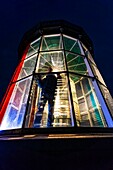 Frankreich, Gironde, Verdon sur Mer, Felsplateau von Cordouan, Leuchtturm von Cordouan, gelistet als Monument Historique, die Laterne und ihre Fresnel-Linse und Leuchtturmwärter