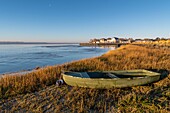 Frankreich, Somme, Baie de Somme, Le Crotoy, Winter, Le Crotoy vom Schwemmteich aus gesehen