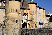 France, Alpes de Haute Provence, Entrevaux, labeled les plus beaux villages de France (the most beautiful villages of France), fortifications, Porte Royale dated 12th century, drawbridge