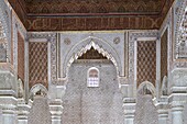 Marokko, Hoher Atlas, Marrakesch, Kaiserstadt, Medina, von der UNESCO zum Weltkulturerbe erklärt, die Saadiergräber, Saal der zwölf Säulen