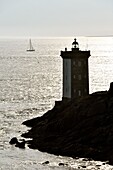 France, Finistere, Iroise see, Armorique Regional natural park, Le Conquet, Kermorvan peninsula, lighthouse