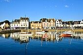 France, Morbihan, La Trinite sur Mer, the harbour, Crac'h River