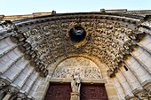 Frankreich, Cote d'Or, Dijon, von der UNESCO zum Weltkulturerbe erklärt, die Kirche Saint Michel, Veranda