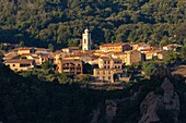 Frankreich, Corse du Sud, Golf von Porto, von der UNESCO zum Weltkulturerbe erklärt, Piana, ausgezeichnet mit dem Titel "Schönste Dörfer Frankreichs