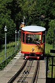 Deutschland, Baden Württemberg, Karlsruhe, Durlach, Die Turmbergbahn verbindet den Stadtteil Durlach mit dem Turmberg