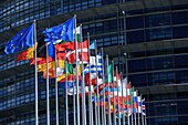 Frankreich, Bas Rhin, Straßburg, Europäisches Viertel von Straßburg, Das Europäische Parlament ist das parlamentarische Organ der Europäischen Union, Das Parlament besteht aus 751 Abgeordneten