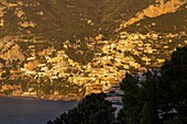 Italien, Kampanien, Amalfiküste, von der UNESCO zum Weltkulturerbe erklärt, Positano