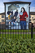 Vereinigtes Königreich, Nordirland, Ulster, Grafschaft Derry, Derry, das katholische Viertel Bogside, die Schlacht von Bogside 1969 Wandgemälde, Bernadette Devlin