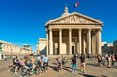 France, Paris, Latin Quarter, Pantheon (1790) neoclassical style, building in the shape of a Greek cross built by Jacques Germain Soufflot and Jean Baptiste Rondelet