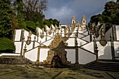 Portugal, Braga, Bom Jesus do Monte, von der UNESCO zum Weltkulturerbe erklärt, monumentale Treppenanlage