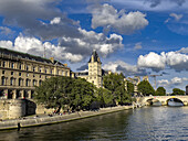 Seine-Ufer, Ile de la Cite und Palais de Justice, Paris, Frankreich, Europa