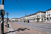Blick auf die Piazza Vittorio Veneto (Piazza Vittorio), ein Platz im Zentrum von Turin, Piemont, Italien, Europa
