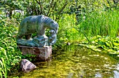 Leo Mol Bärenskulptur im Leo Mol Sculpture Garden im Assiniboine Park, Winnipeg, Manitoba, Kanada, Nordamerika