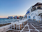 Klein-Venedig bei Sonnenaufgang, Chora, Mykonos-Stadt, Insel Mykonos, Kykladen, Griechische Inseln, Griechenland, Europa