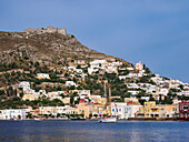 Hafen von Agia Marina und mittelalterliche Burg von Pandeli, Insel Leros, Dodekanes, Griechische Inseln, Griechenland, Europa