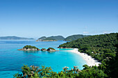 USA, United States Virgin Islands, St. John, Trunk Bay and beach on sunny day