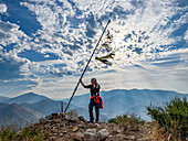 USA, Idaho, Hailey, Senior woman hiking Carbonate Mountain trail