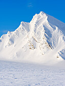 Landscape at pass from Vestre Gronfjorden to Fridtjovbreen, Island of Spitsbergen. Arctic region, Scandinavia, Norway, Svalbard