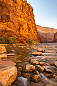 USA, Arizona, Grand Canyon National Park. House Rock Rapid im Marble Canyon.