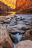 USA, Arizona, Grand Canyon National Park. House Rock Rapid im Marble Canyon.