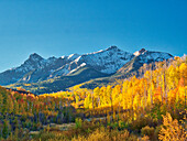 USA, Colorado, Quray. Dallas Divide, sunrise on the Mt. Snaffles with autumn colors