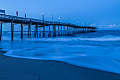 USA, North Carolina, Avon. Atlantic Ocean at Avon Fishing Pier