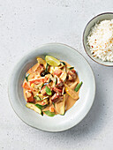 Thai curry with chicken and vegetables