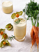 Good mood smoothie with physalis and carrot