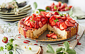 Strawberry cheesecake with biscuit base