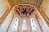 Seine und Marne. Saint Loup de Naud. Kirche Saint Loup, Meisterwerk der romanischen Kunst. Die Decken.