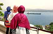 Turkey,Istanbul,Topkapi Palace,women on a terrace above the Bosporus (UNESCO World Heritage)