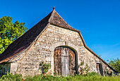 France,Causses du Quercy natural regional Park,Lot,barn (19th century) at Padirac