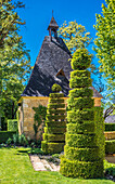 France,Perigord Noir,Dordogne,Jardins du Manoir d'Eyrignac (Historical Monument),topiary and Roman chapel