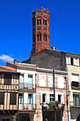 France,Nouvelle Aquitaine,Lot et Garonne department (47),Villeneuve sur Lot,Lafayette square and sainte Catherine tower bell