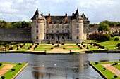 Frankreich,Nouvelle Aquitaine,Charente Maritime department (17),Saint Porchaire,La Roche Courbon castle