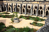 Frankreich,Centre Val de Loire,Cher department,Bruere Allichamps,Noirlac abbey,the cloister