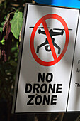 Tafel zum Verbot des Einsatzes einer Drohne