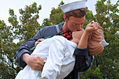 Usa,Florida. Sarasota. Unconditional Surrender Kiss” Statue by John Seward Johnson II
