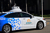 Fahrerloses Auto im Praxistest auf den Straßen von Miami