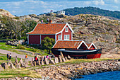 Europe,Scandinavia,Sweden. Lysekil. Stangehuvud. Vikarvet. Kyrkvik bay