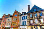 Frankreich,Grand Est,Aube,Troyes. Fassade eines Fachwerkhauses im Stadtzentrum