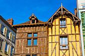 Frankreich,Grand Est,Aube,Troyes. Fassade eines Fachwerkhauses im Stadtzentrum