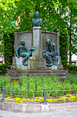 Europa,Belgien,Kortrijk,Provinz Westflandern. Joseph Vandale-Statue