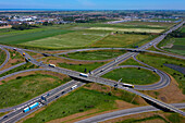 Frankreich,Hauts de France,Pas de Calais. Calais. Autobahn A16 zwischen Calais und Marck en Calaisis