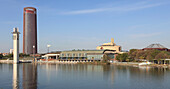 Spain,Andalusia,Seville,Torre Schindler (arch. Guillermo Vazquez Consuegra),Torre Sevilla (arch. Cesar Pelli),Guadalquivir river