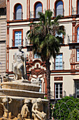 Spanien,Andalusien,Sevilla,Puerta de Jerez,Springbrunnen