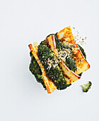 Halloumi Hasselback broccoli with sesame seeds