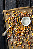 Caramelised hazelnuts with fleur de sel